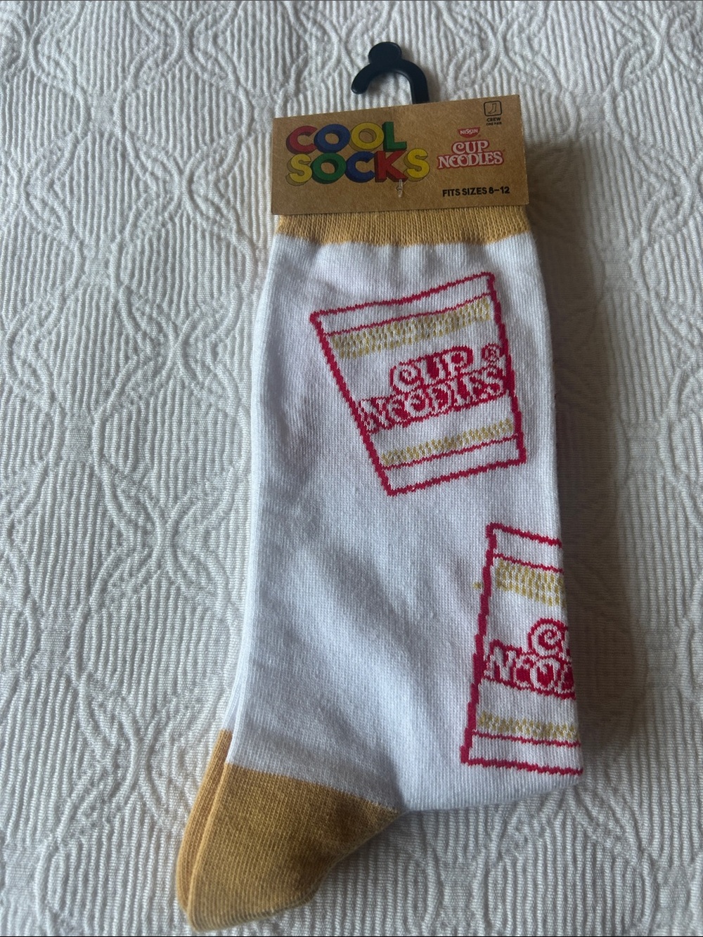 Cool Socks White & Gold Novelty Cup Of Noodles Men’s Crew Socks. New With Tag.